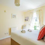 Nyaraló Townhouse With Parking *