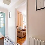 Townhouse With Parking *