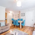 Townhouse With Parking