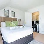 Townhouse With Parking * Galway