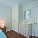 Townhouse With Parking * Galway