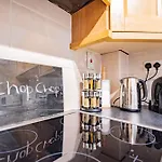 Townhouse With Parking * Galway