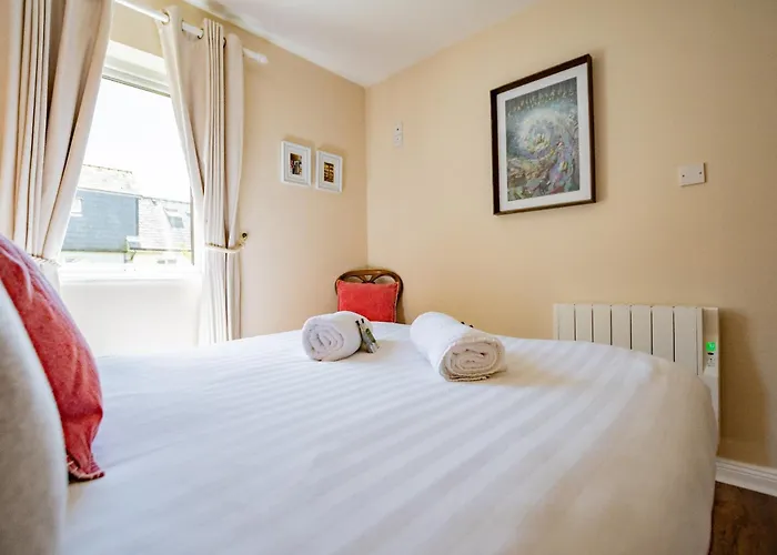 Feriehus Townhouse With Parking Galway