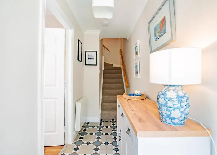 Townhouse With Parking Hébergement de vacances