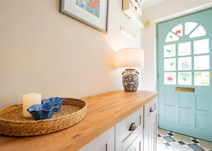 Townhouse With Parking Hébergement de vacances *