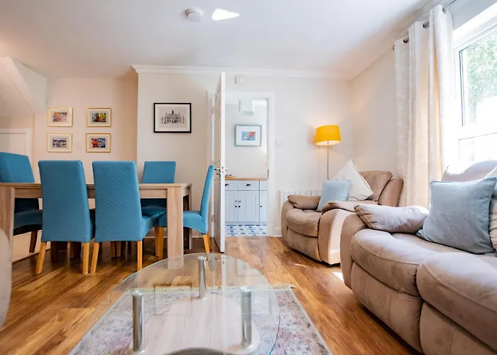 Townhouse With Parking Galway