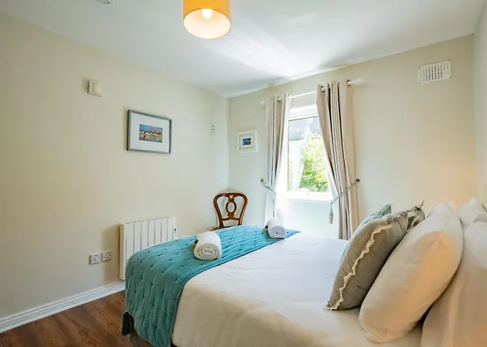 Townhouse With Parking Holiday home